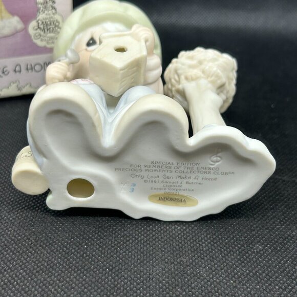 Precious Moments “Only Love Can Make a Home” 1992 Members Only figurine - Picture 5 of 5